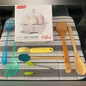 DASH RAPID EGG-COOKER- CUISINART KITCHEN MAT-WITH KITCHEN UTENSILS